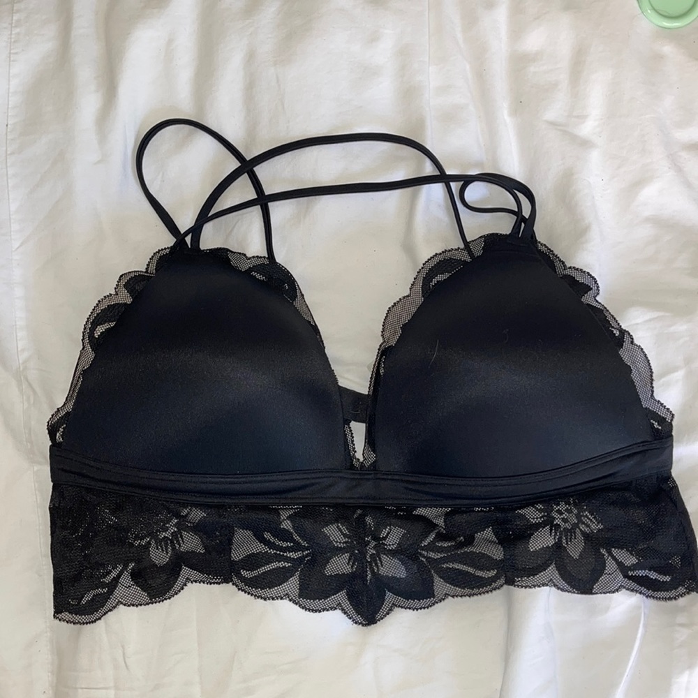 PINK Victoria’s Secret bralette